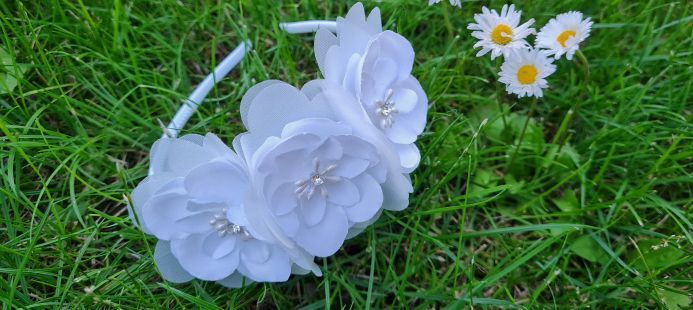 DRABUŽĖLIAI IR ATRIBUTIKA KRIKŠTUI